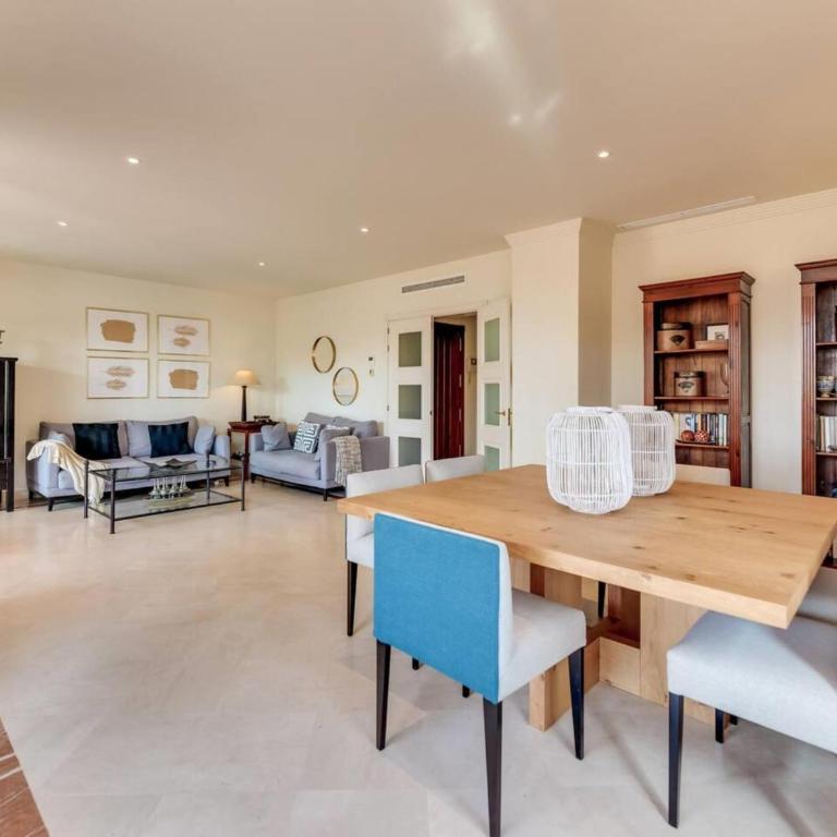 Holiday penthouse in Marbella, Beachfront - Apartamento - 5