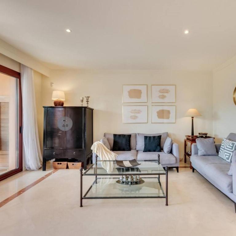 Holiday penthouse in Marbella, Beachfront - Apartamento - 6