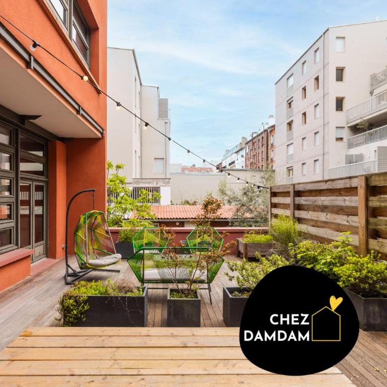 CHEZDAMDAM - le Loft du Stade - 6 chambres - terrasse - arcade - Apartamento - 3