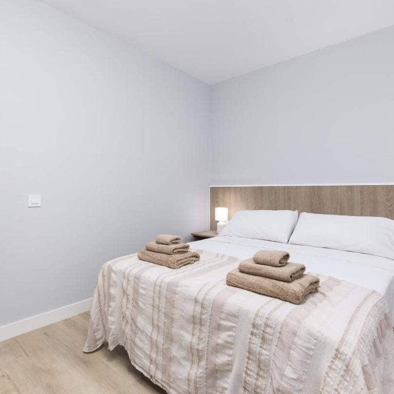 Home2Book Apt in Corralejo with Pool Terrace - Two-Bedroom Apartment - 3