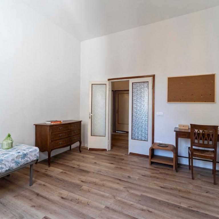 UNYCA - Spacious Florence 3-bedroom Apartment - Appartamento con 3 Camere da Letto - 9