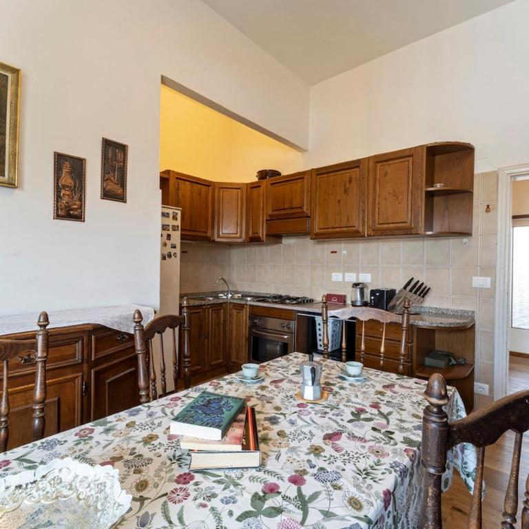 UNYCA - Spacious Florence 3-bedroom Apartment - Appartamento con 3 Camere da Letto - 7