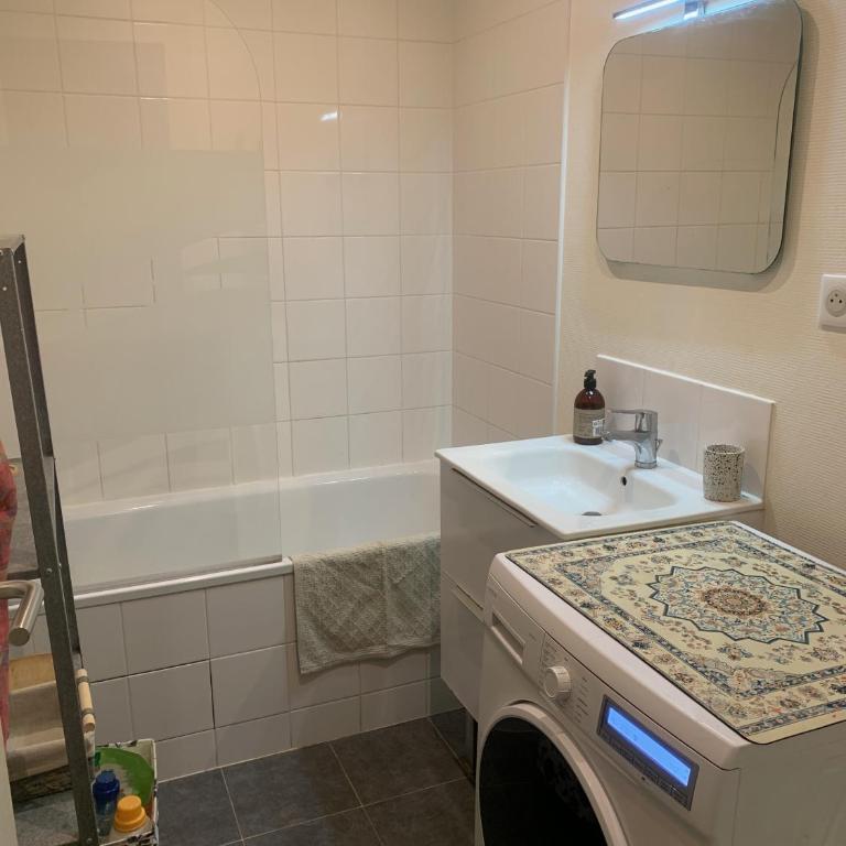 Grand appartement de charme idéalement situé - Apartment mit 2 Schlafzimmern - 19
