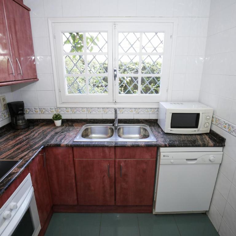 Casa QUEVEDO - Three-Bedroom House - 14