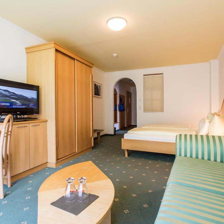 Hotel Alpenaussicht Obergurgl - Großes Doppelzimmer - 4