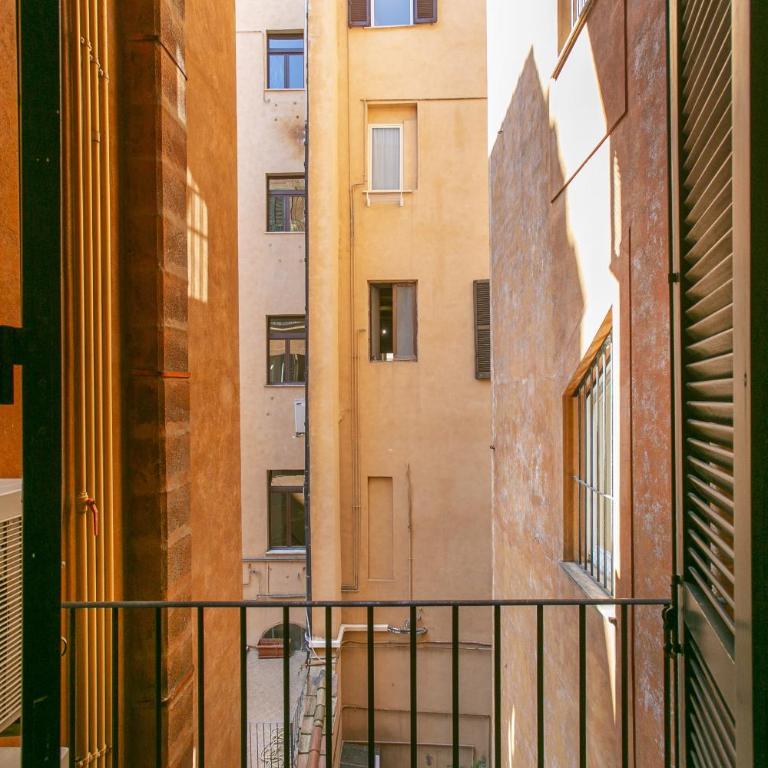 Rome Central Suite via Vittoria - Appartamento Deluxe con 2 Camere da Letto - 2