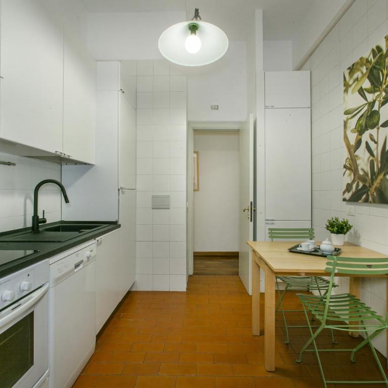 Rome Central Suite via Vittoria - Appartamento Deluxe con 2 Camere da Letto - 3
