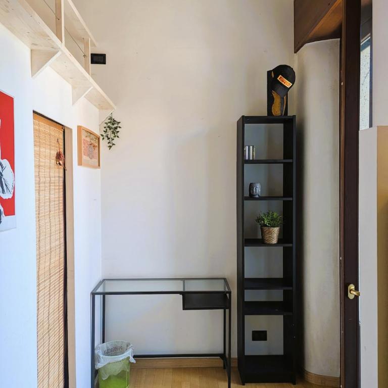 Charming studio apartment with balcony - Porta Romana - Appartamento con 1 Camera da Letto - 23