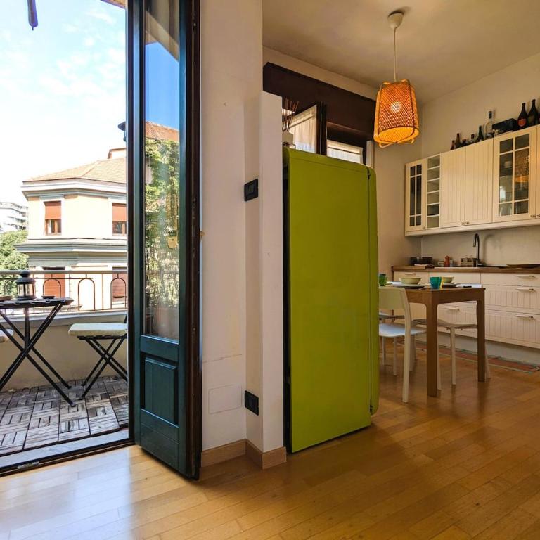 Charming studio apartment with balcony - Porta Romana - Appartamento con 1 Camera da Letto - 2