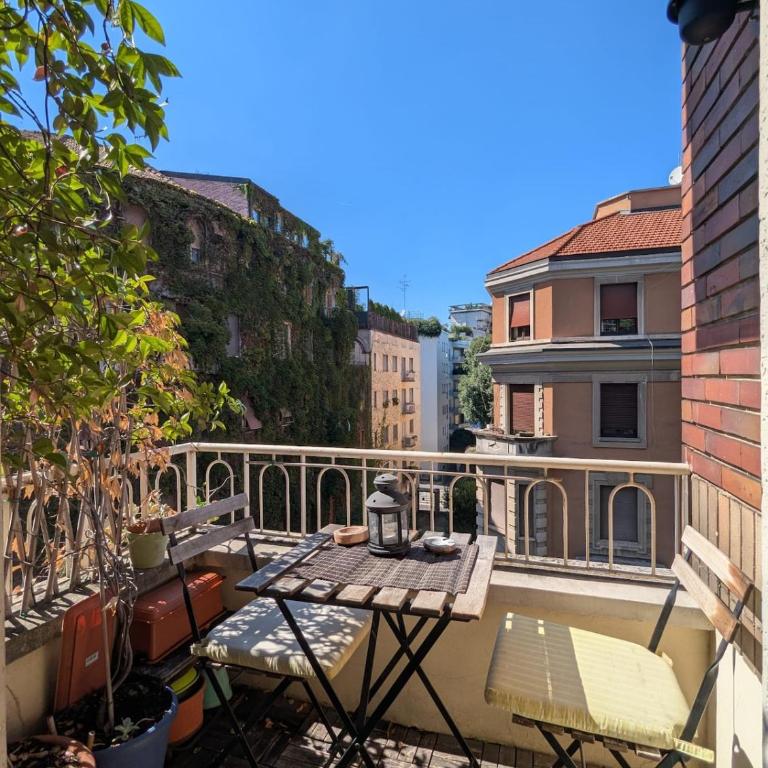 Charming studio apartment with balcony - Porta Romana - Appartamento con 1 Camera da Letto - 5