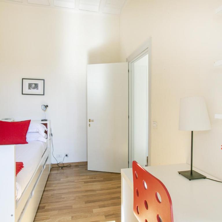 Rome Central Suite via Vittoria - Appartamento Deluxe con 2 Camere da Letto e Balcone - 1