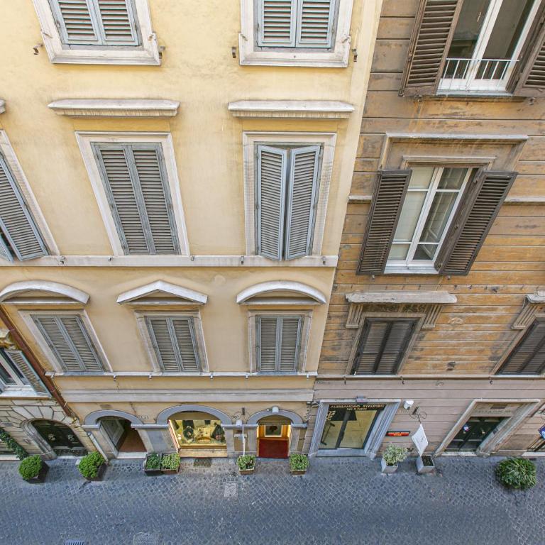 Rome Central Suite via Vittoria - Appartamento Standard con 3 Camere da Letto - 17