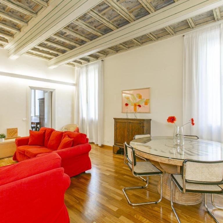 Rome Central Suite via Vittoria - Appartamento Deluxe con 2 Camere da Letto e Balcone - 9