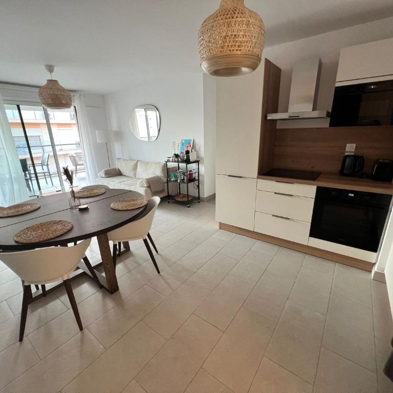 Les Voiles Blanches 126 By Avecoeur - Appartement 2 Chambres - 32