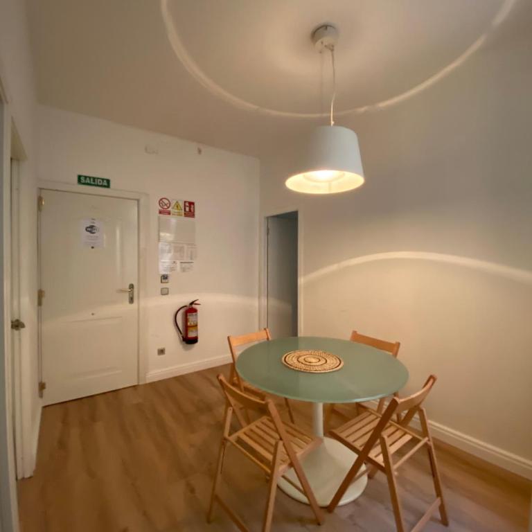 CH Six Rooms - Suite mit 2 Schlafzimmern - 7