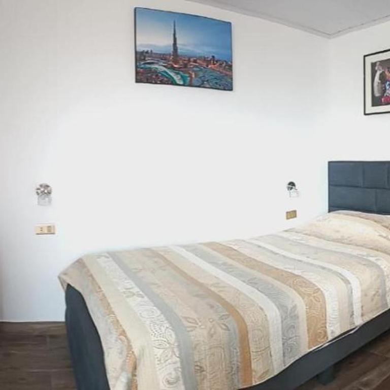 BERLIN hostel suites - Superior Single Room - 1
