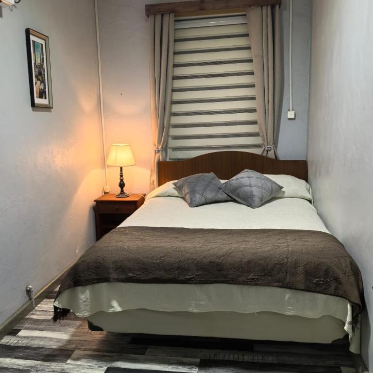 Alojamiento Emilia House y camping - Standard Double Room with Shared Bathroom - 1