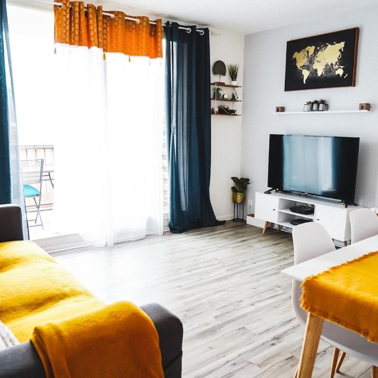 Panorama Méditerranéen Vue exceptionnelle sur le Mont Caume et Faron 3 chambres 69m2 - Appartamento con 3 Camere da Letto - 1