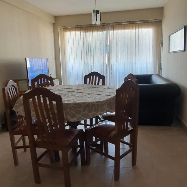 Edificio Junin - Three-Bedroom Apartment - 3