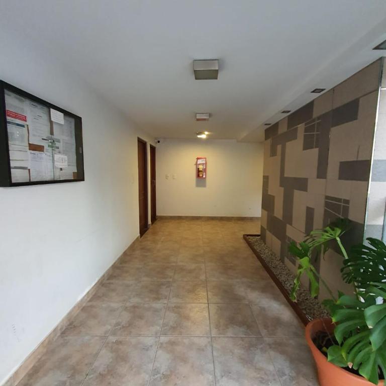 Edificio Junin - Three-Bedroom Apartment - 5