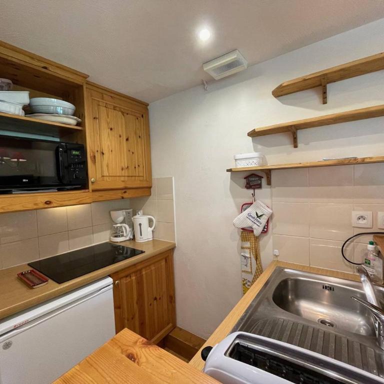 Appartement cosy à Valmorel avec balcon proche des pistes - FR-1-356-545 - Apartment - 12