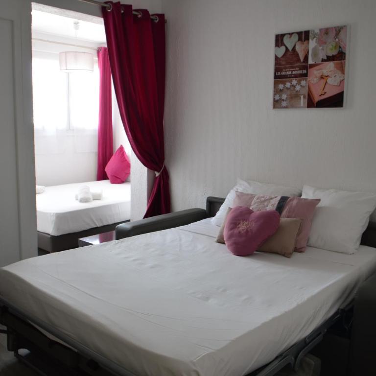 Le Castelet - Chambre Quadruple Standard - 10