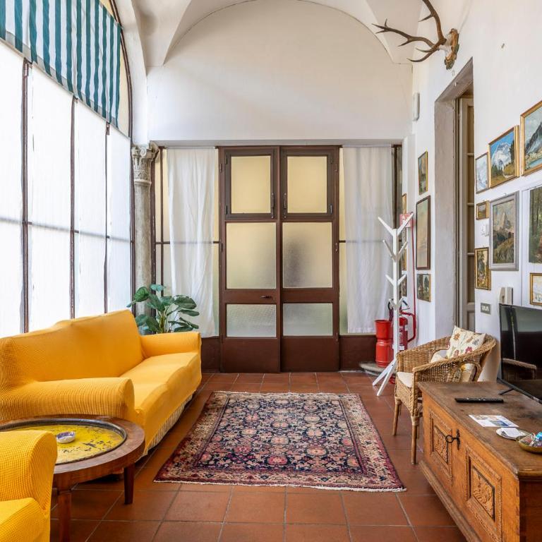 Charm and History in Brescia Center - Dogeshouse - Two-Bedroom Apartment - 8