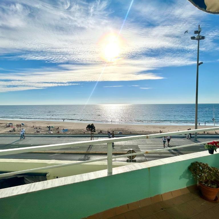 GATU PREMIUM Villa Isabel TERRAZA,PARKING,1ºLINEA PLAYA,WIFI,VISTA AL MAR - Apartamento con vistas al mar - 5