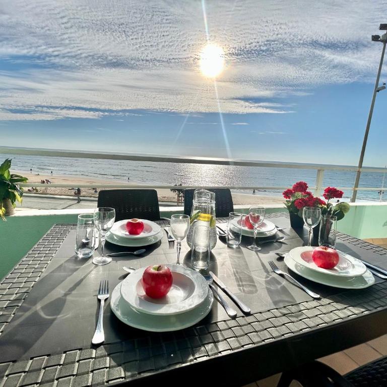 GATU PREMIUM Villa Isabel TERRAZA,PARKING,1ºLINEA PLAYA,WIFI,VISTA AL MAR - Apartamento con vistas al mar - 7