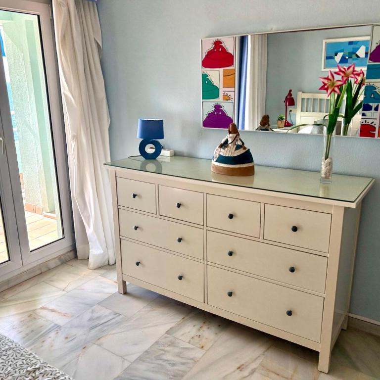 GATU PREMIUM Villa Isabel TERRAZA,PARKING,1ºLINEA PLAYA,WIFI,VISTA AL MAR - Apartamento con vistas al mar - 13