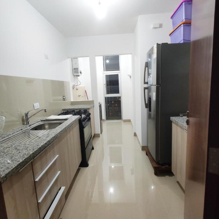 Exclusive, Elegant Atlantis Comfortable - Three-Bedroom Apartment - 5