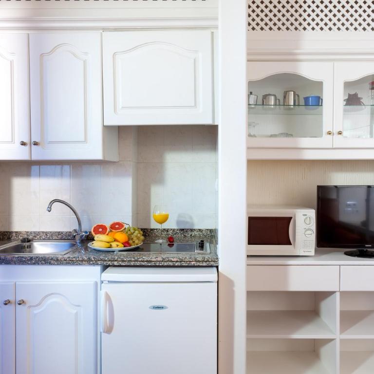 Apartamentos Masaru - Estudio con balcón - 7
