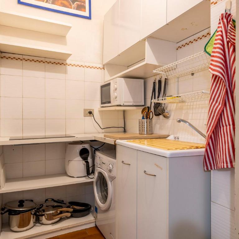 Charm and History in Brescia Center - Dogeshouse - Two-Bedroom Apartment - 42