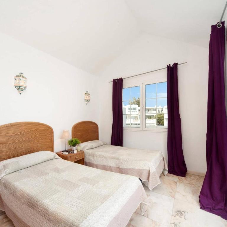 Villa Siesta by Villa Plus - Villa - 16