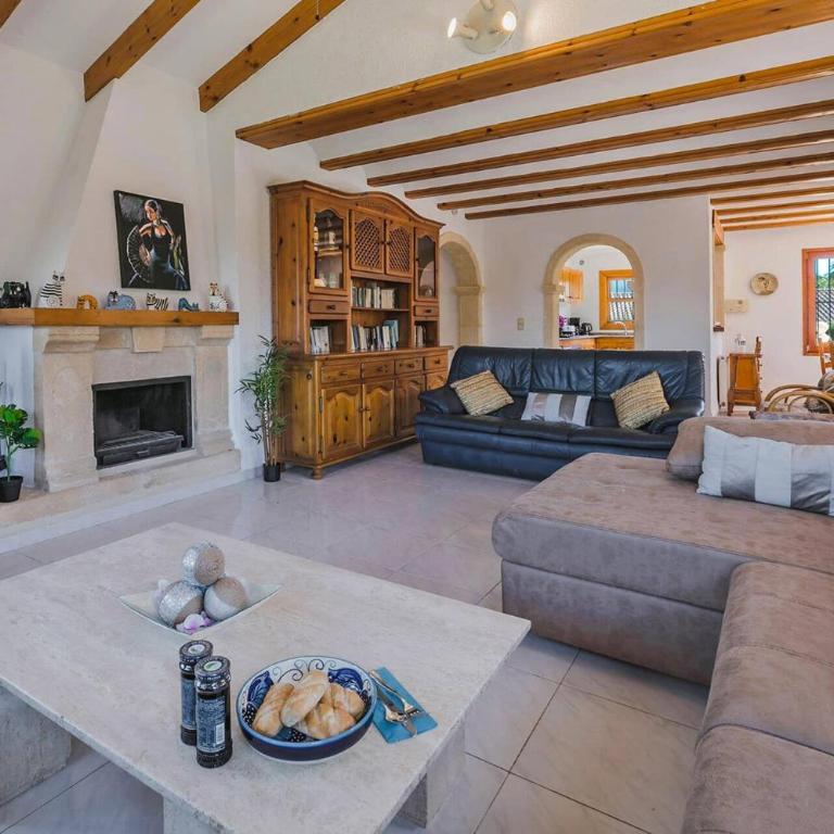 Villa Enzo by Villa Plus - Villa - 8