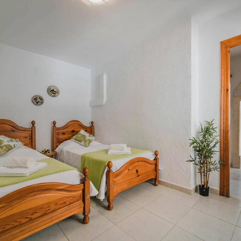 Villa Enzo by Villa Plus - Villa - 21