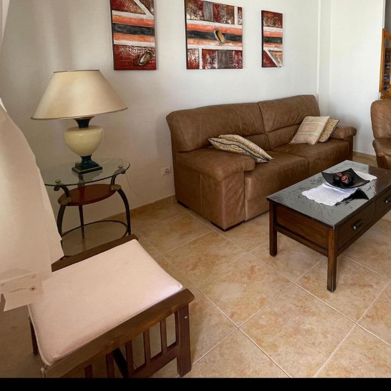 Preciosa casa con patio R54 by Novadesta - Three-Bedroom House - 4
