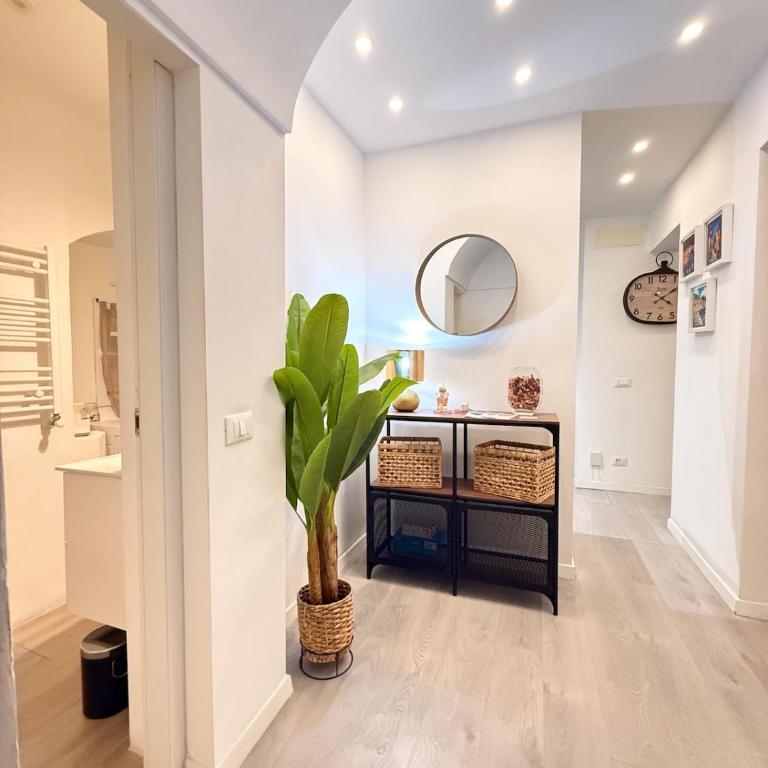 Casa Patry B&B - Suite vicina a Stazione, Acquario, Rolli e Università di Genova - Appartamento con 2 Camere da Letto - 4