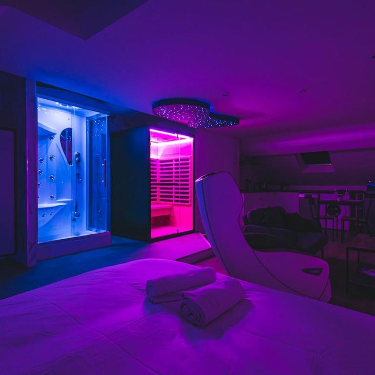Loft Spa Sauna Hammam Hydromassage - One-Bedroom Deluxe Apartment - 16