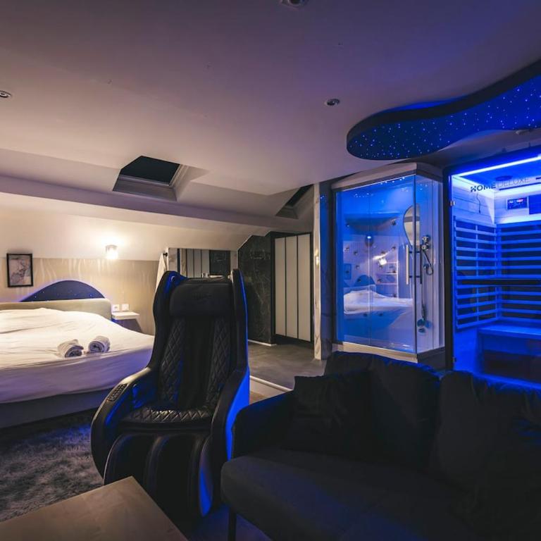 Loft Spa Sauna Hammam Hydromassage - One-Bedroom Deluxe Apartment - 26