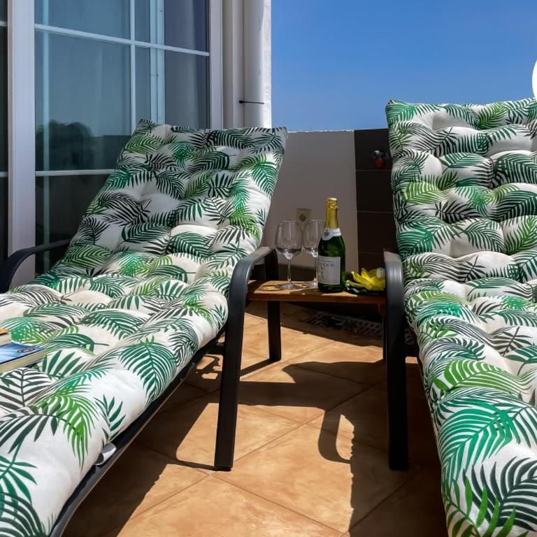 Atico del Sol by Babiniliving - Apartamento de 1 dormitorio - 2