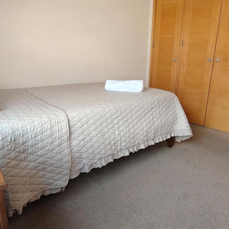 Oceana Suites Sunset Valley - Three-Bedroom Apartment with Sea View - 2