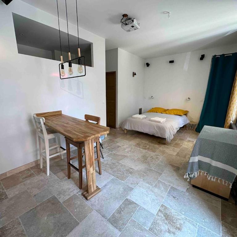 Studio avec terrasse proche notre dame de la garde - Appartement 1 Chambre - 7