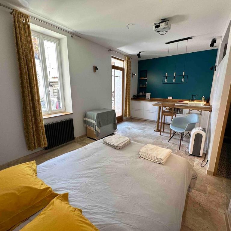 Studio avec terrasse proche notre dame de la garde - Appartement 1 Chambre - 13