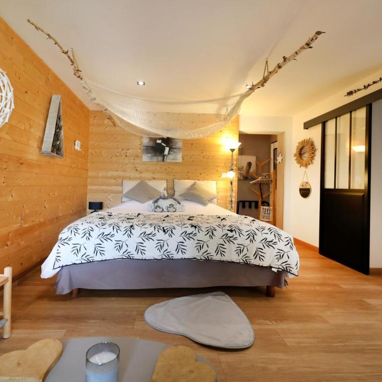 AU NID COSY D'ISA A GERARDMER VOSGES - Spas privatifs - Chambre Double avec Terrasse et Jacuzzi Privé - 20