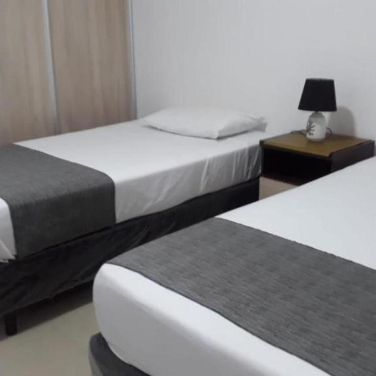 Familiar, Fresco y Relax Atlantis - Three-Bedroom Apartment - 9