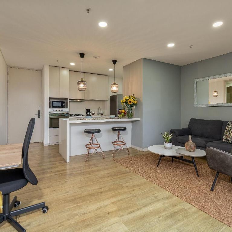 Urban 701 - Relaxing apt w/ pool, jacuzzi & gym - Apartment - 6