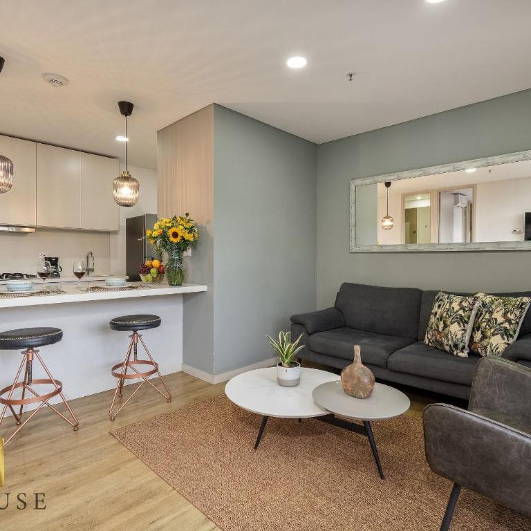 Urban 701 - Relaxing apt w/ pool, jacuzzi & gym - Apartment - 8