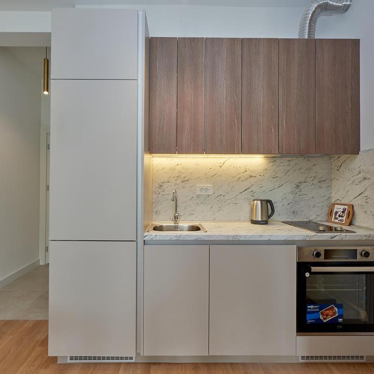 Skyline resort CG - Studio Apartment with Queen Bed - 9
