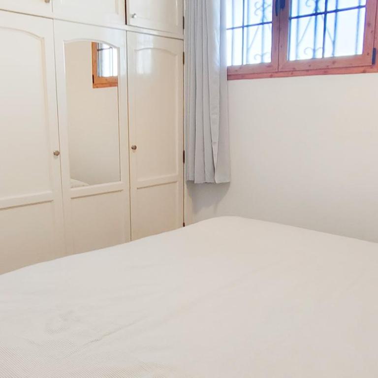 Cozy Apartment Yumbo Center - One-Bedroom Apartment - 10